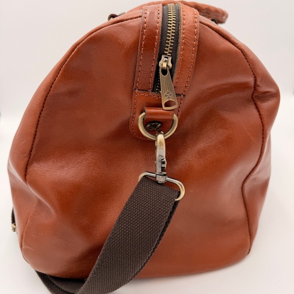 Patricia Nash Milano Leather Weekender Travel Bag - Picture 5 of 16